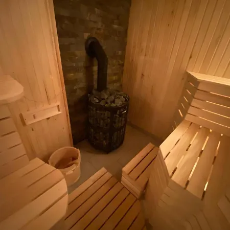 Guest house Zorianyy