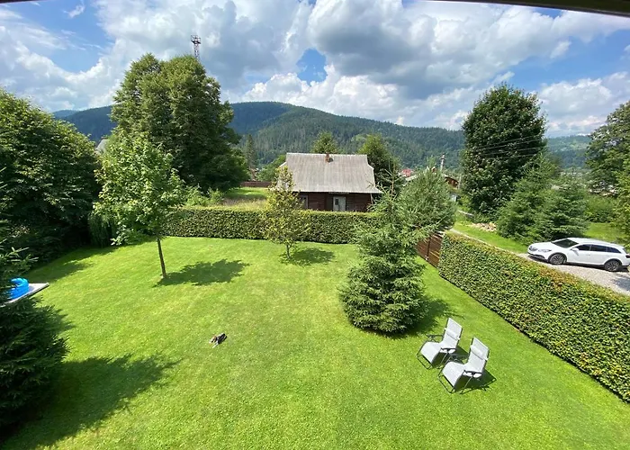 Zorianyy Pensión 3*