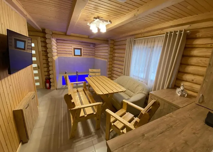 Zorianyy Pensión 3*